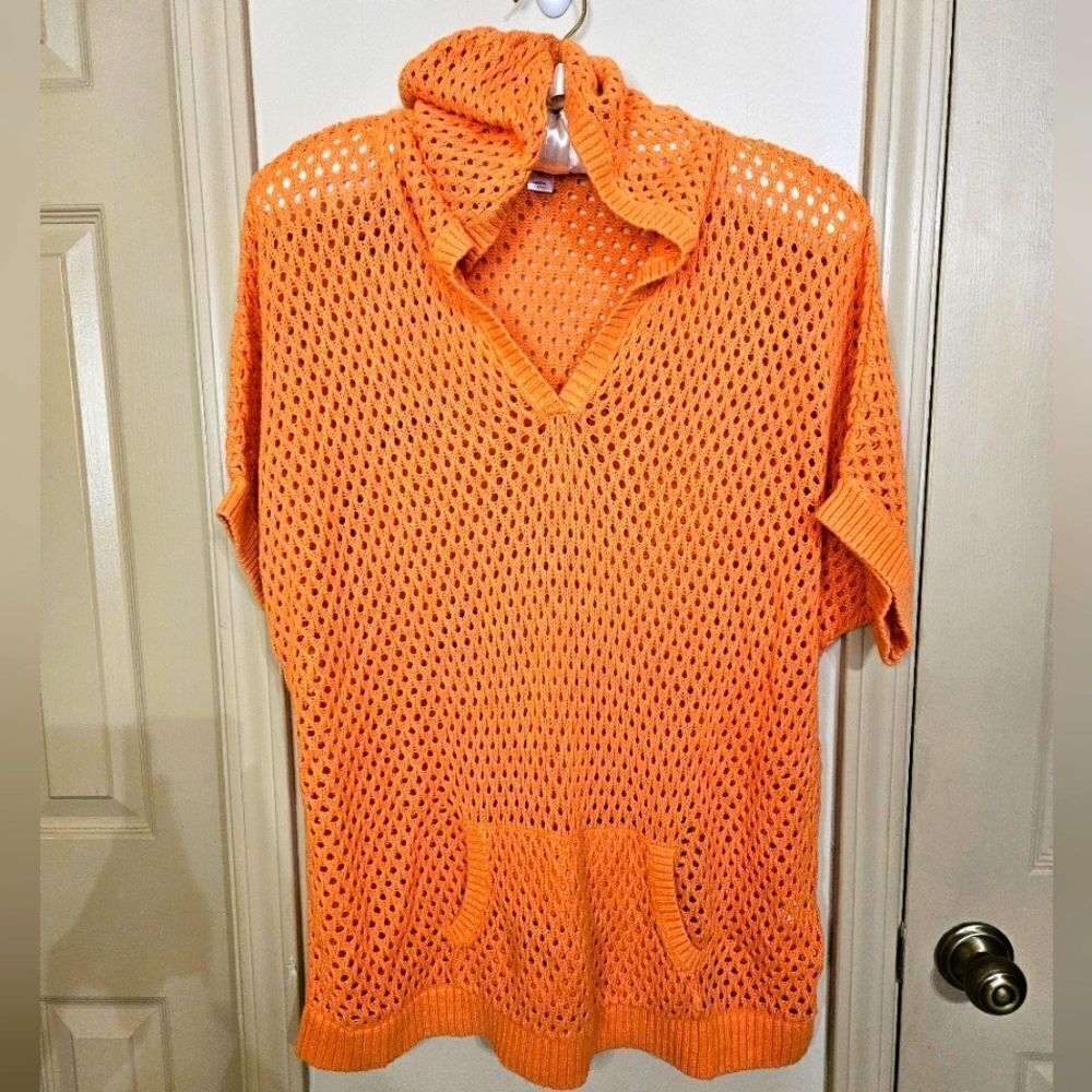 #067 CJ Banks Orange Breezy Hoodie Size: 3X
